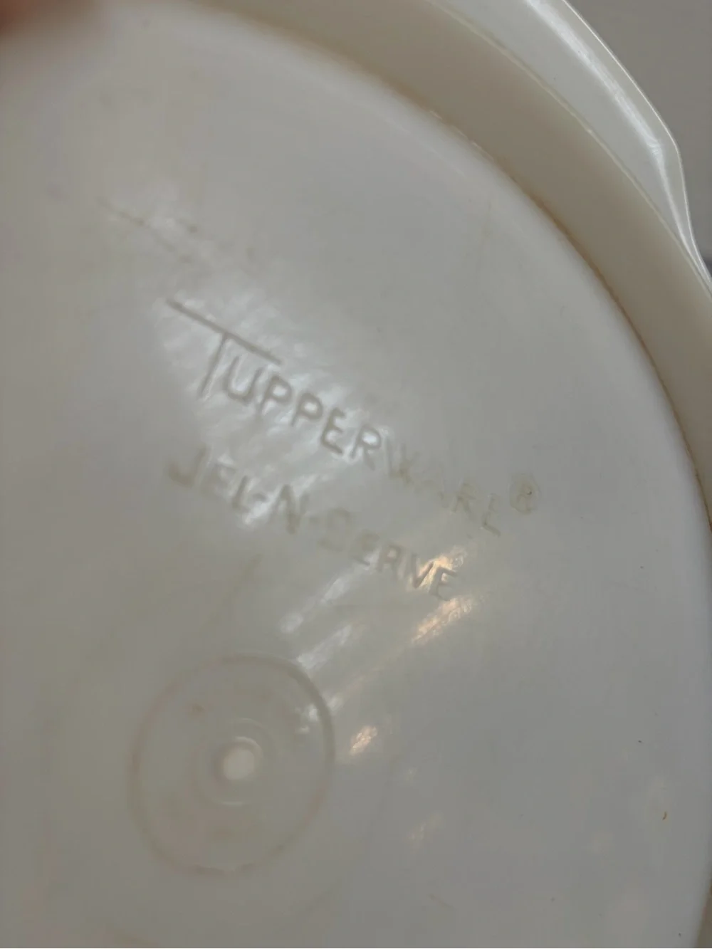 Tupperware molded serving